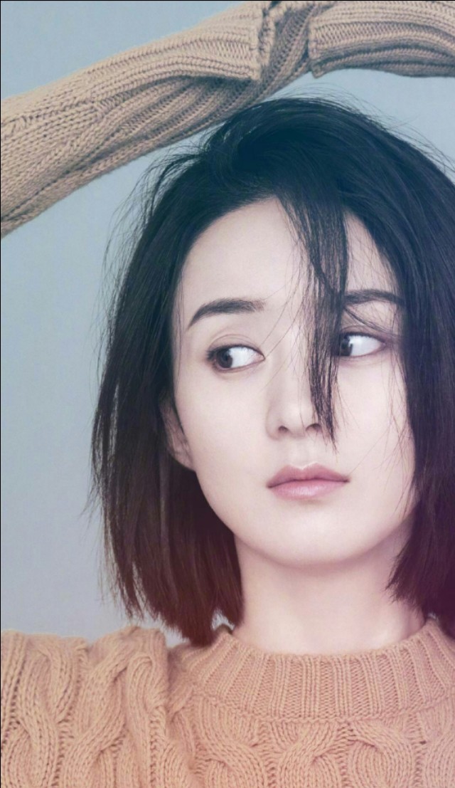 他曾对赵丽颖百般呵护，如今颖宝用一部戏捧红