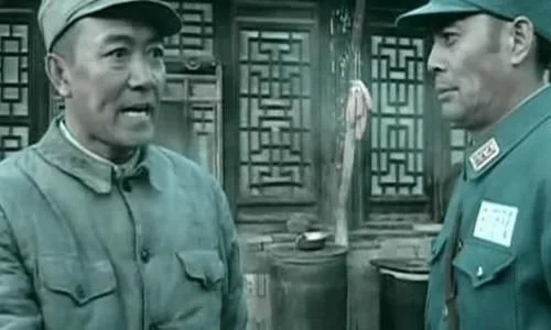 新版《亮剑》彻底凉凉护士穿裙子忍了，但秀芹