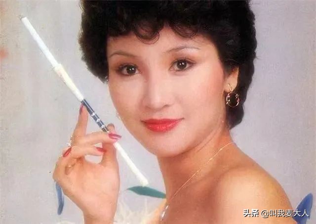 香江美人狄波拉的成名史，及她和谢贤、赌王之