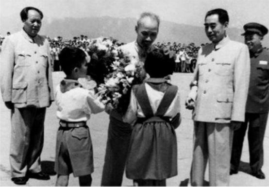 黎笋篡改遗嘱真相：胡志明逝世20周年，越共承认遗嘱另一份材料