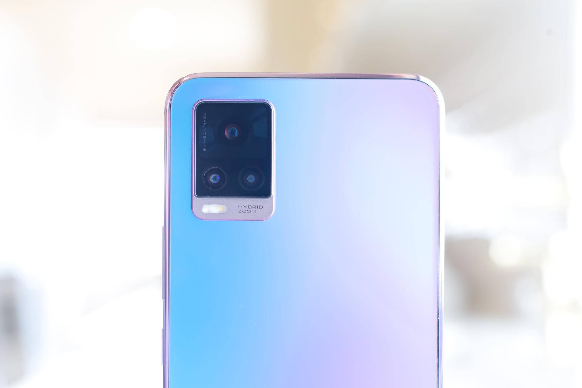 vivo S7入门评测：“走动的人间富贵花”成其代称