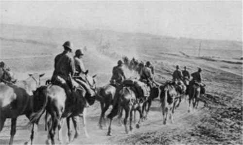 抗战士兵救了一名日本女护士，结婚40年后，才发