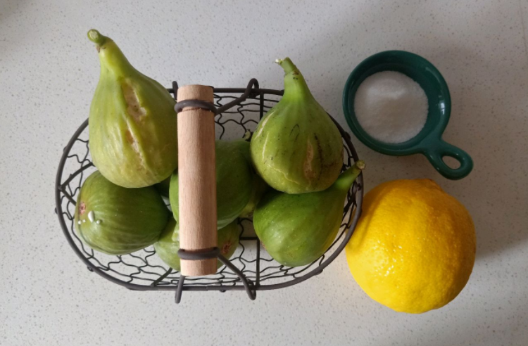 自制软绵甜蜜的无花果酱，没有任何添加，吃起来更健康