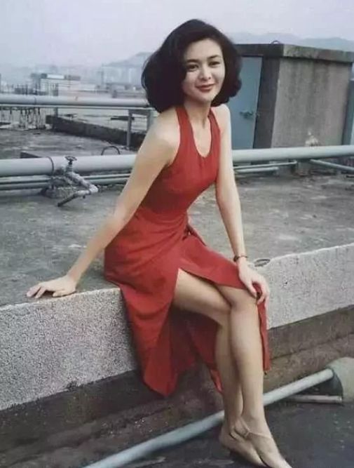 李嘉欣惯三?关之琳高尔夫球！盘点香港美艳女明星不为人知的事情