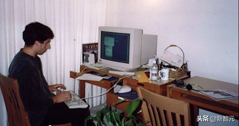 谷歌的20岁有点焦头烂额，40图看透20年