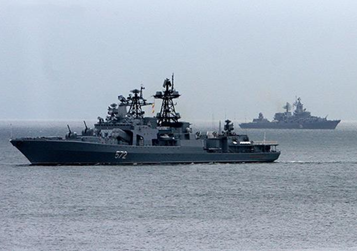 美军驱逐舰闯入俄罗斯领海，双方险些发生冲突！特朗普想要干啥？