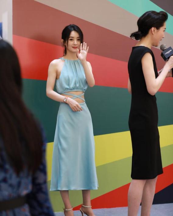 就在昨天，产后复出营业的赵丽颖“翻车”了，