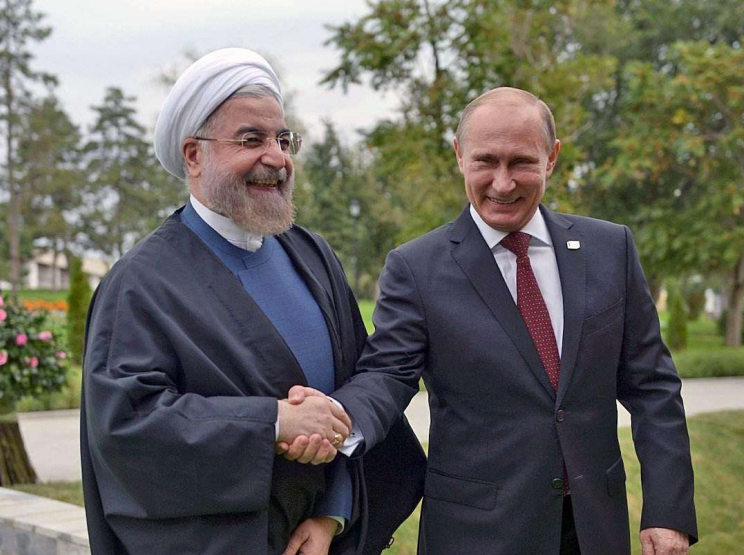 美国不要脸了？骚扰伊朗运油船还拦截防疫物资