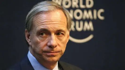 刚刚，桥水基金砍仓美国48%金融股，并有一个新