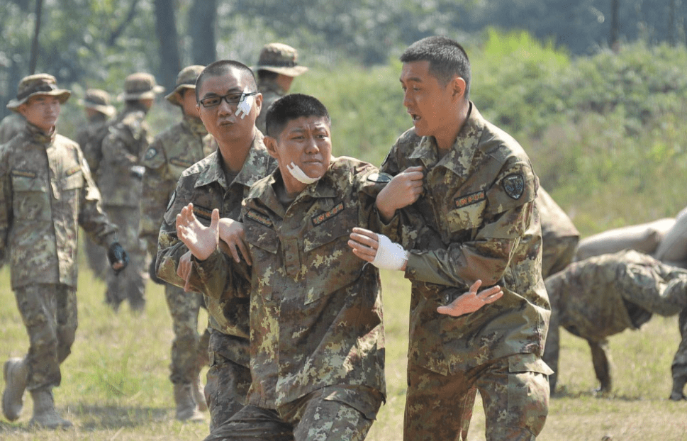 《我是特种兵》播出10年，竟只有“反派”成一线，主演们怎么了？