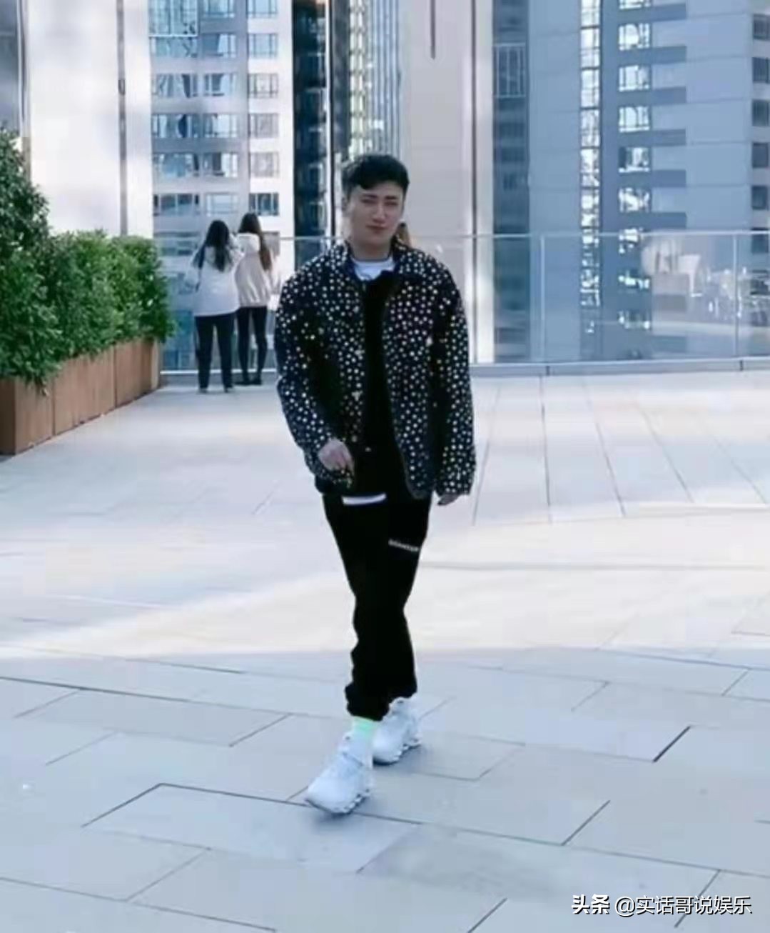 Zhao Benshan’s richest apprentice encounters a crisis and is