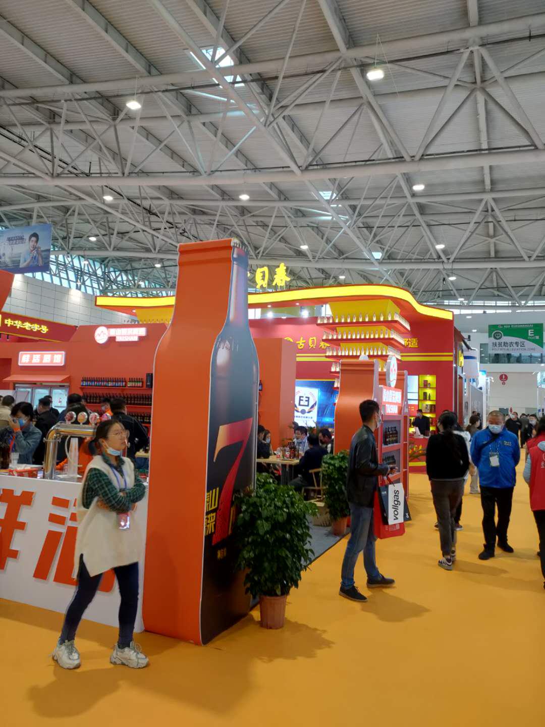 �������̹۲죺���ڼ����Ǿƻῴ��ʲô������һ�������û���Ʒ��