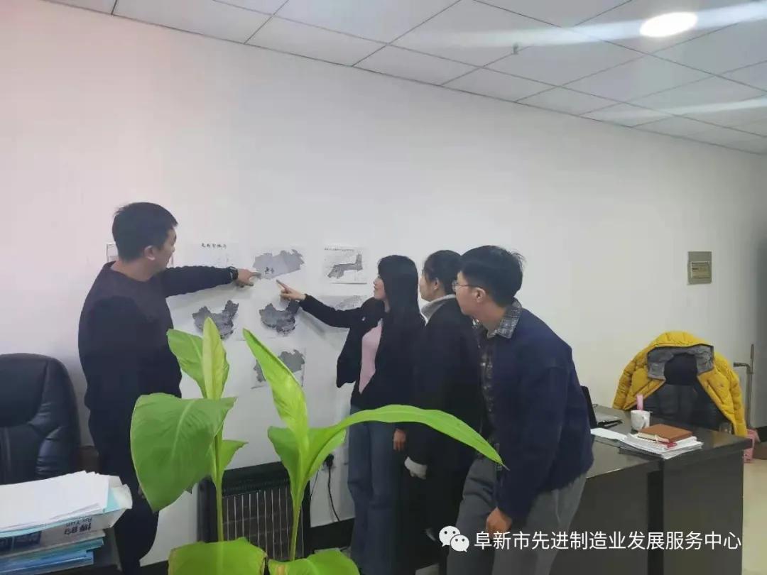 阜新：精准调研 科学研判 擘画现代蒙医药第一产业发展新蓝图