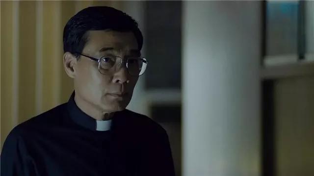 香港12位“叔”字辈大咖：邵逸夫地位最高，林正