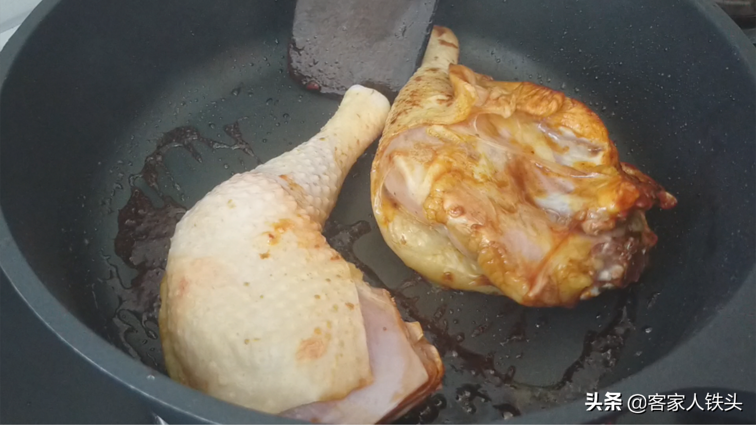 跟广东大厨学的鸡腿饭，孩子吃完想舔盘，详细做法步骤，简单营养