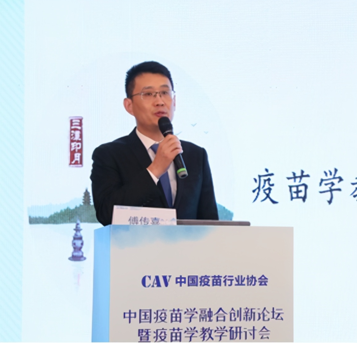 我国疫苗学有了首本高校教材，专家呼吁加强疫苗学人才培养