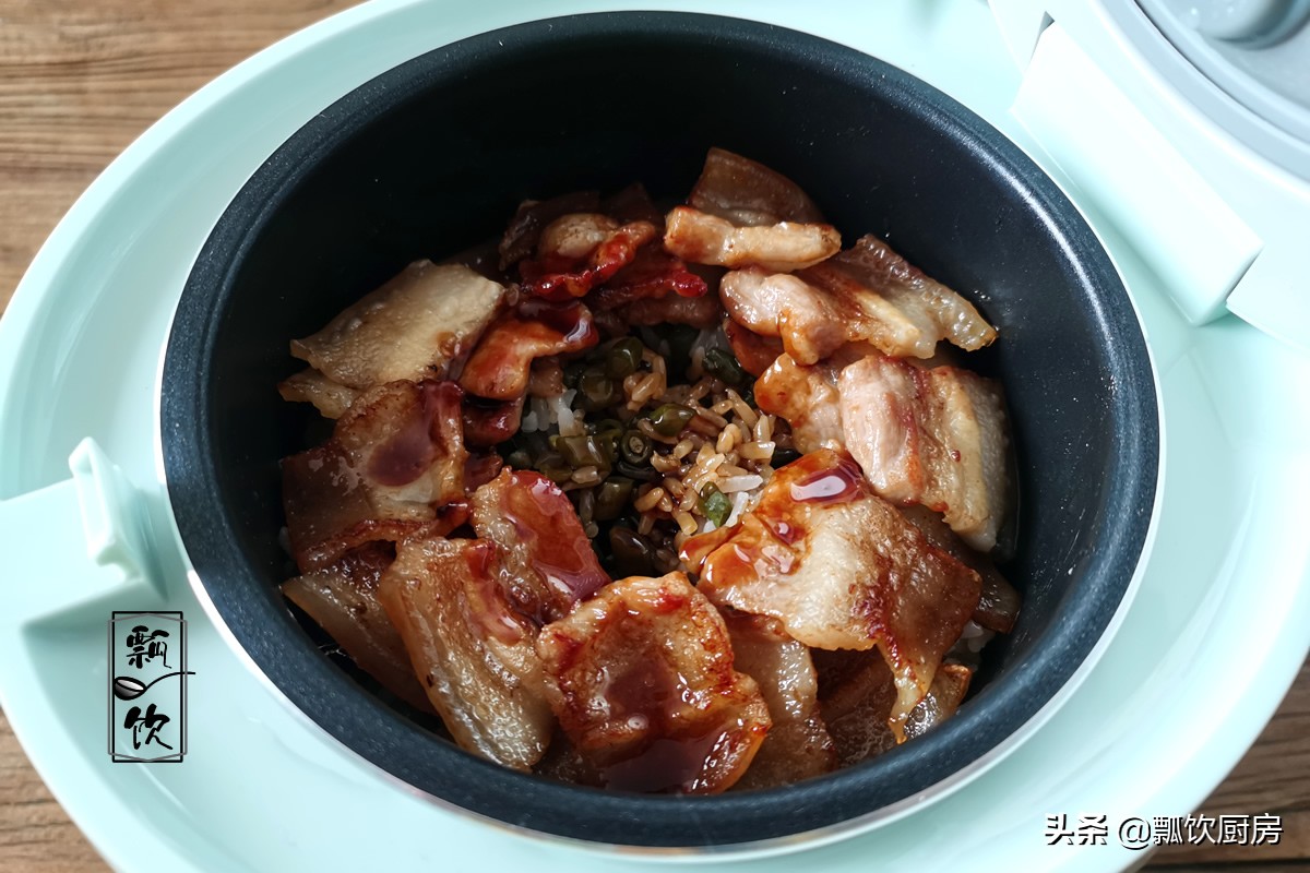 自從學會五花肉這做法，一連吃半月還沒夠，不放油都香掉牙，解饞