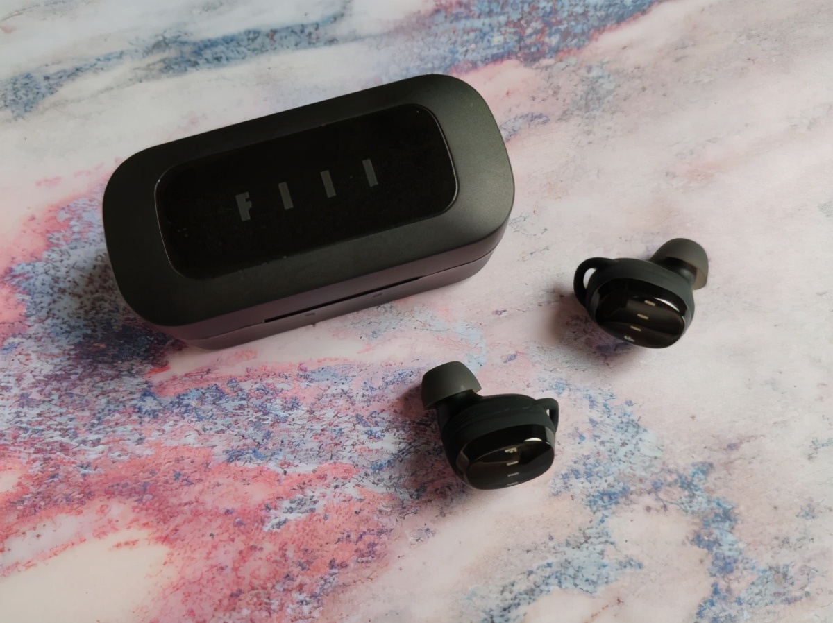 Which brand of Bluetooth headset is good?Xiaolong evaluates the five