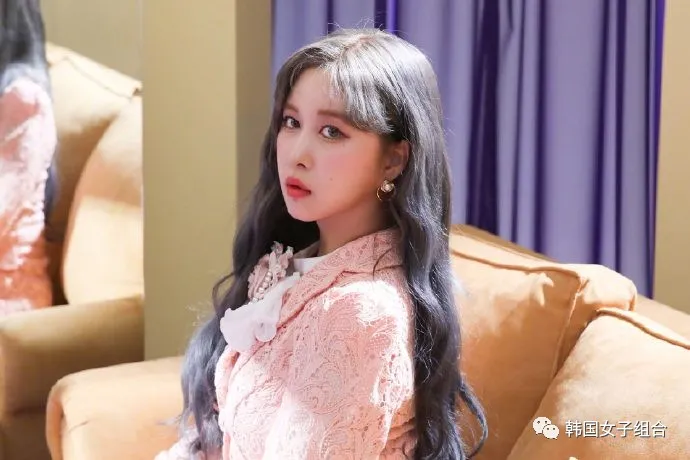 活动期间希望看到的这个女团舞台服,气质又好看自带高级感
