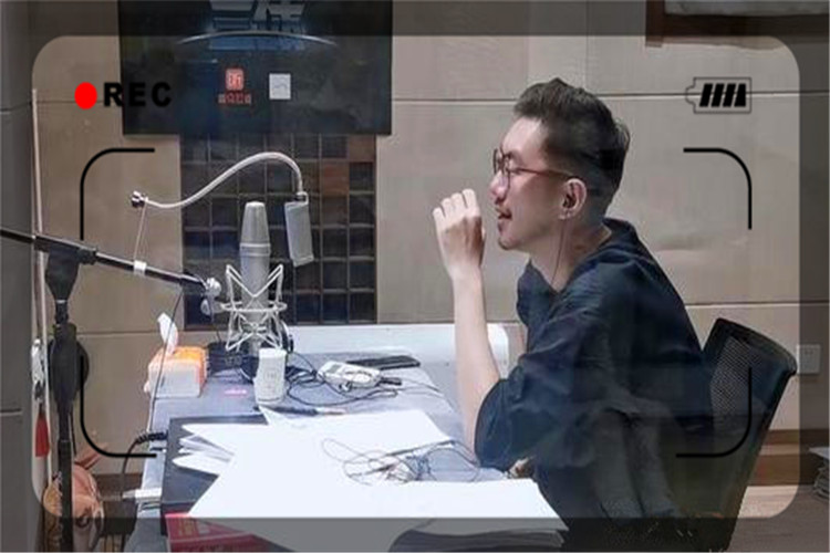 对于普通上班族来说，现在可以做哪些副业提高