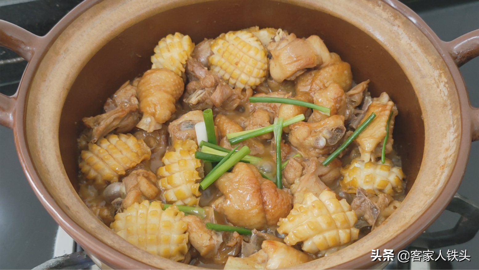 鮑魚怎樣做吃好？ 加半隻雞教你廣式吃法，營養好吃，一鍋汁都吃光