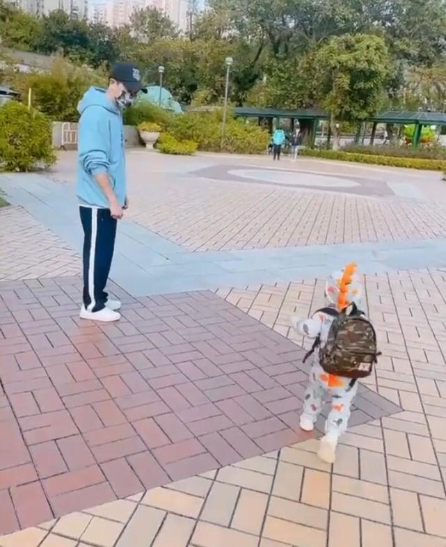 安以軒曬兒子做的母親節禮物，直呼激動到紅眼眶，官宣復工狀態佳