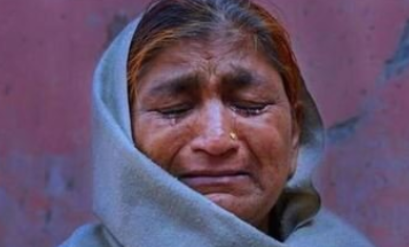 印度一军官侵犯并殴打俄罗斯女子，将其丈夫灌