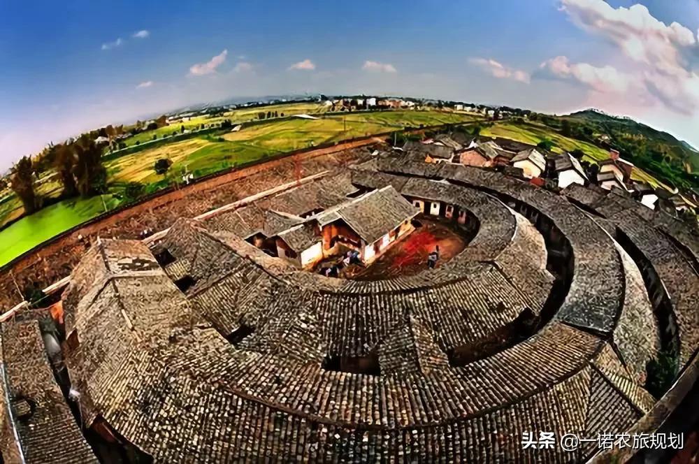 在旅游小镇的规划中，我们要注意哪些要点？