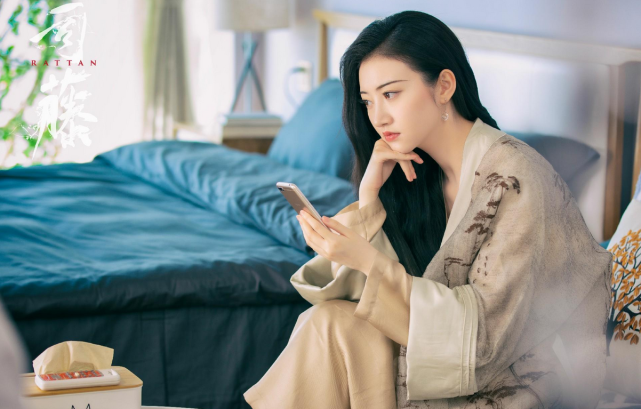 One is plant " fatidical " call Zhang Binbin, dispatch is begged " Si Teng " delay broadcasts, official response came