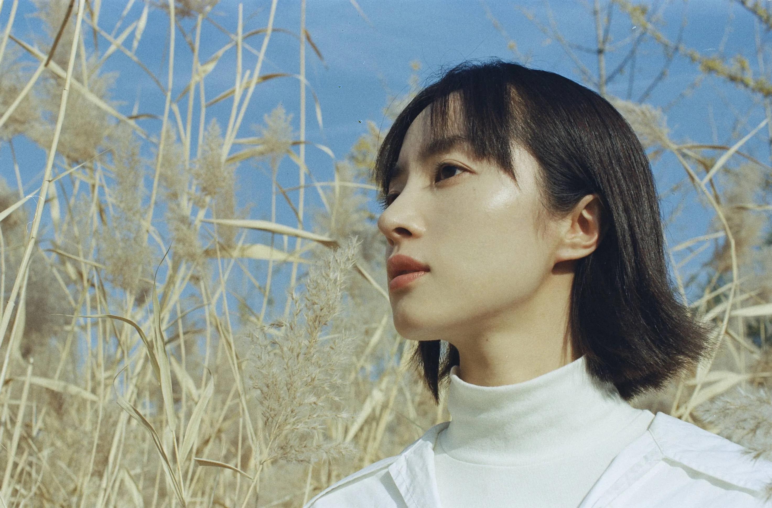 双胞胎姐妹，一个进娱乐圈一个出国留学，选择不同，人生也不同