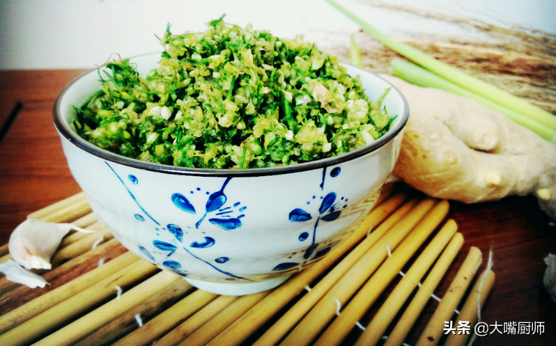 自製韭花醬，只放鹽是外行，多加1樣，口感好味道香，久放不會壞