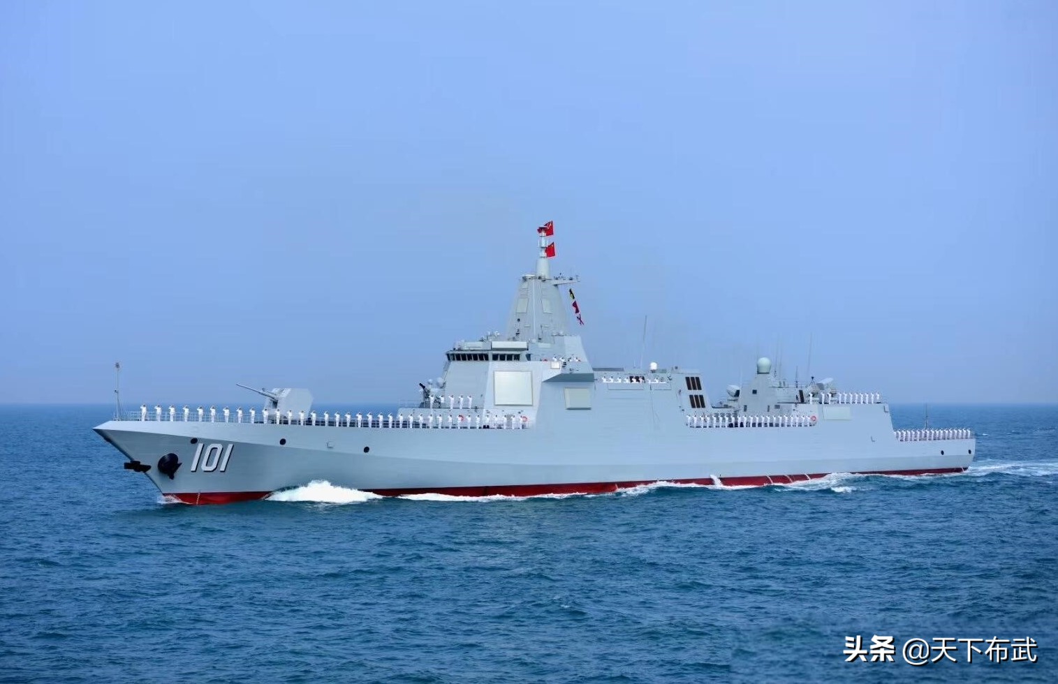 首批8艘055大驱建造进入尾声，第二批055A会采用哪