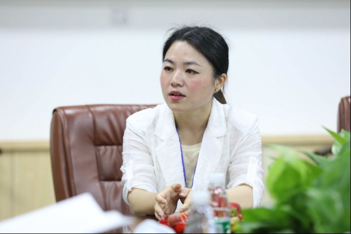 《百年奮進·崛起中國》欄目走進深圳福樂沃光電科技