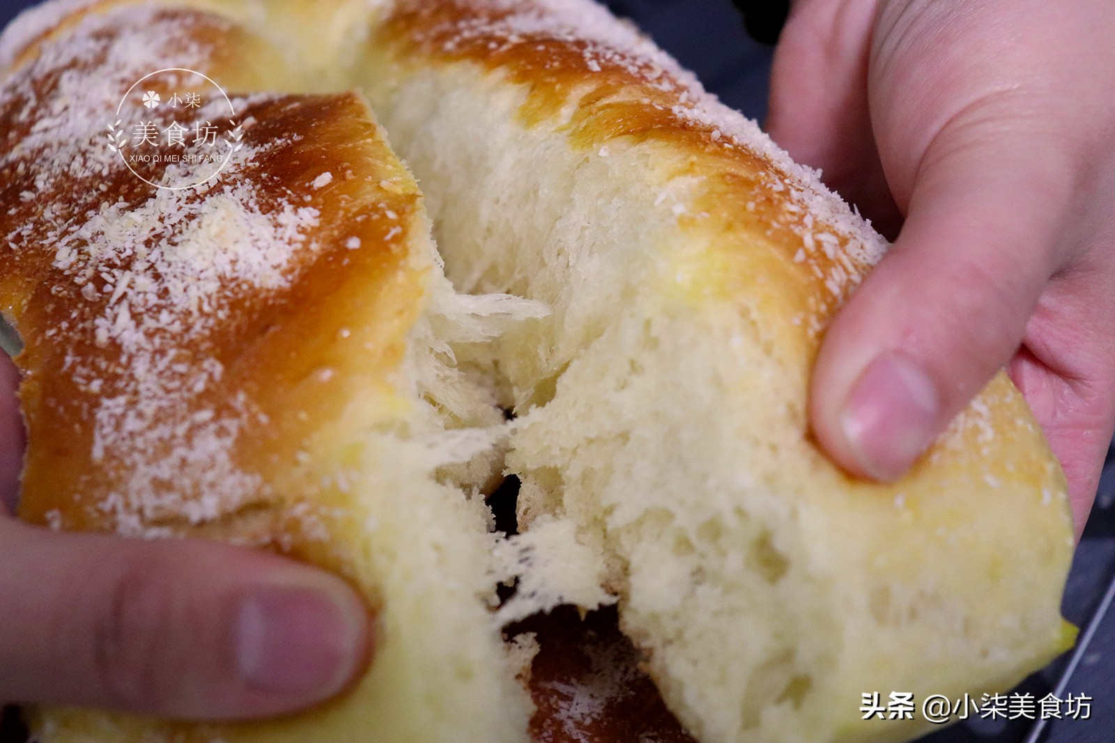 图片[2]-懒人面包做法 不用揉出膜 3折一拧 简单一做 个个松软还拉丝-起舞食谱网