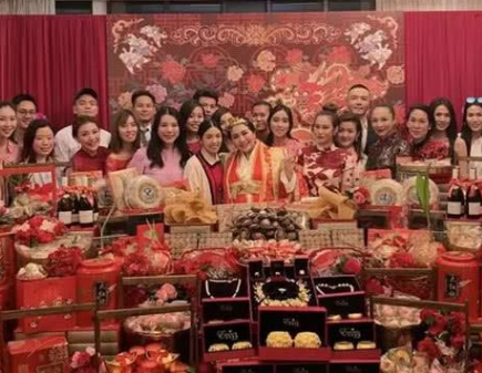 东北小伙22岁迎娶赌王千金，分得14亿陪嫁，经历让赌王都佩服