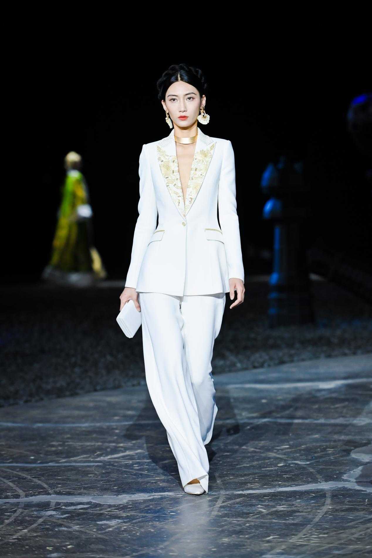 ��Ӣ����櫴�˵2021AW|����ʢװ����;