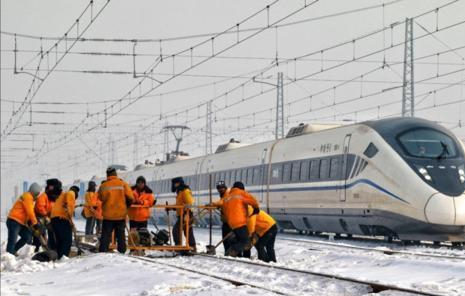 14亿人都“养不起”它？高铁半年亏损955亿元，挣的钱都去哪了？