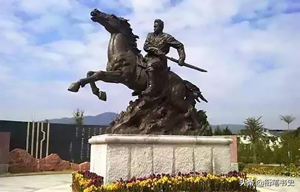 皖南事变后，重建的新四军如何从穷到富？刘少