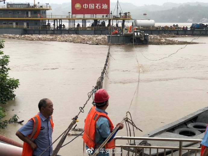 防汛|洪峰来袭 我们严阵以待