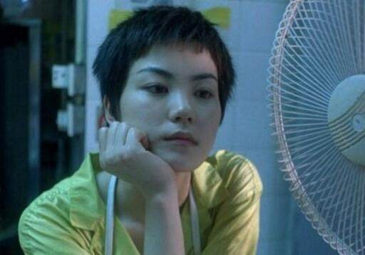 王菲曲折情史，和背后的3个男人，摇滚歌手、一线大厨都在其列！