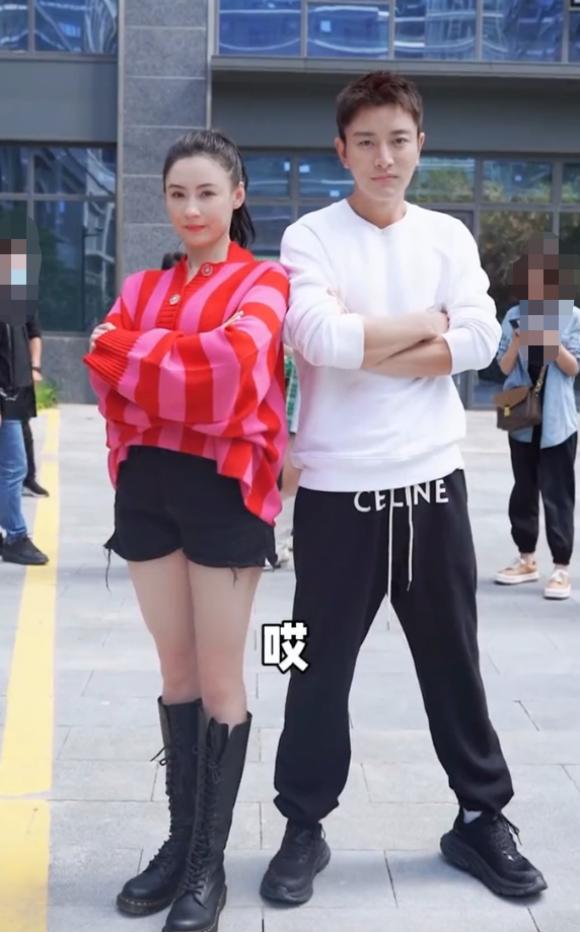 Cecilia Cheung and Jia Nailiang rarely frame the same frame, the two ...