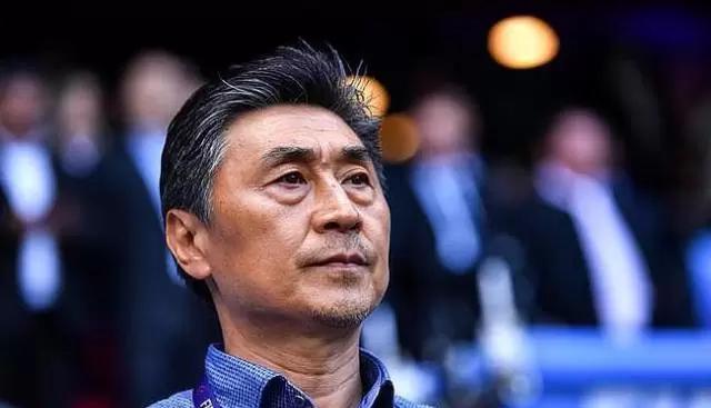中国女足名单引争议，贾秀全为何总是被质疑？了解下三号隋波事件