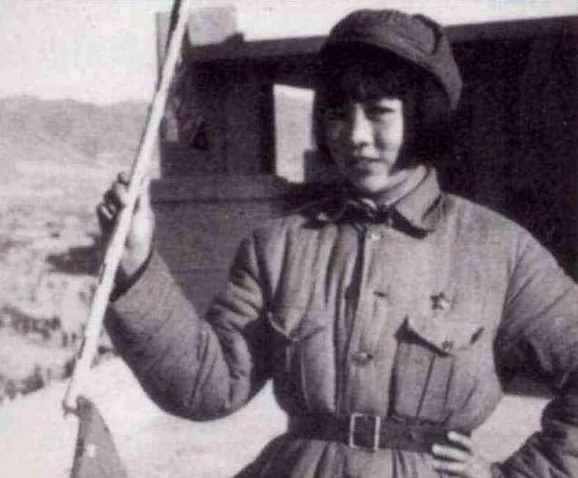 河南大妈去医院看病，无意间露出胳膊，医生悄悄报警