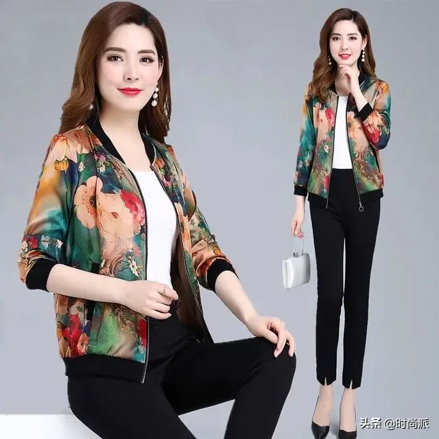 突然发现一款“棒球服”，适合33~56岁女人，简约干练还减龄