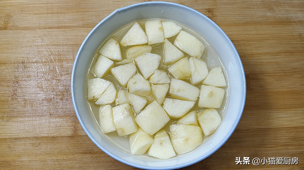 图片[6]-小米粥里面加上苹果 香甜浓稠 平时坚持喝 胃悄悄养好还很舒服-起舞食谱网