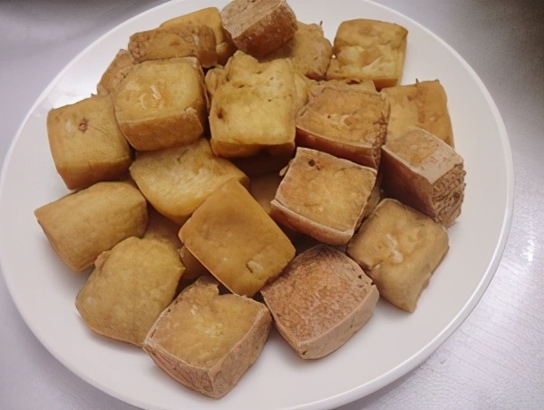 Teach you to make stinky tofu at home, which is cleaner than the ones sold outside!  Smelly and fragrant, simple