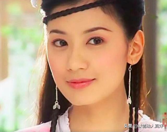 46岁贾静雯二婚生二孩后落泪：现在才明白嫁得好，不是因为选对人