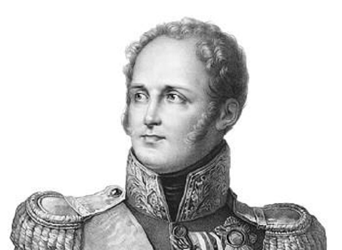 权力的孤独，亚历山大遇到危险，亲信护卫官的叛离