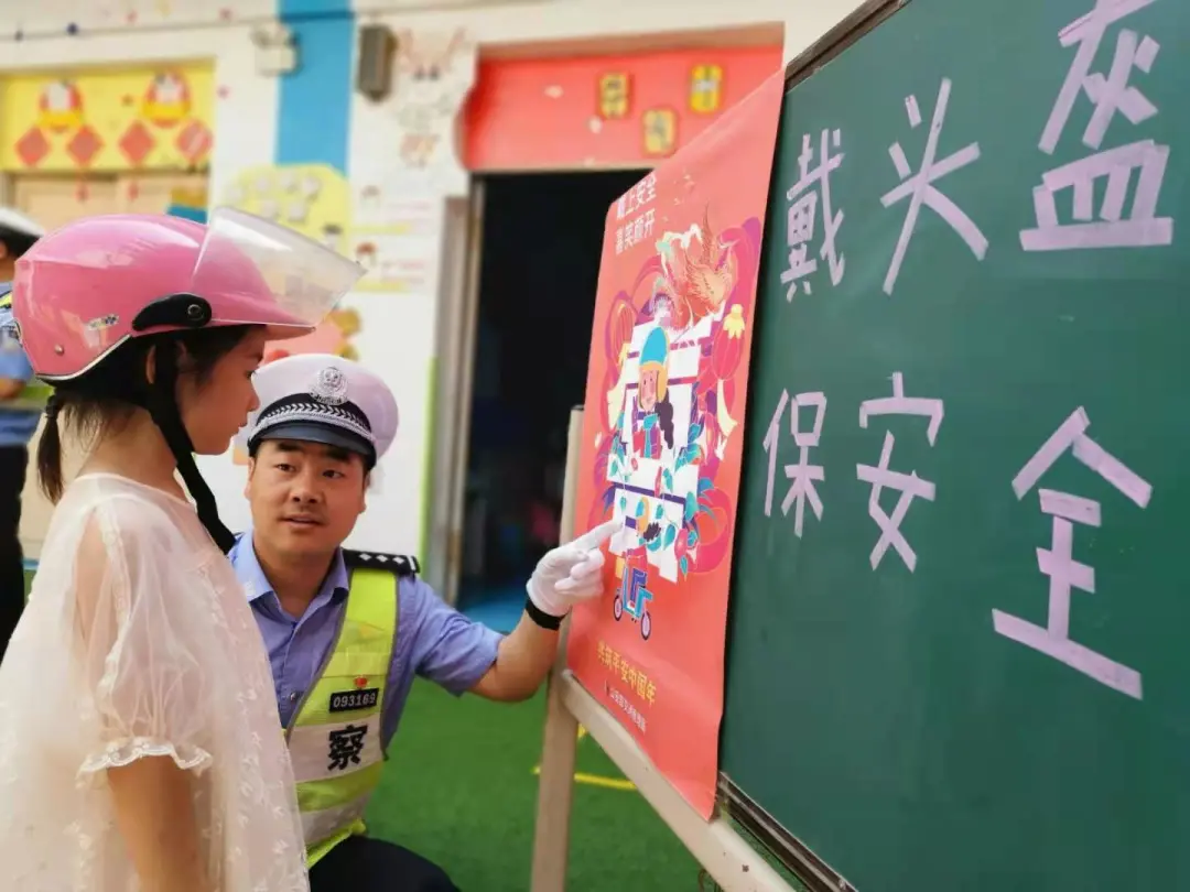 亳州市公安局交警中队长盛泽:从军营到警营