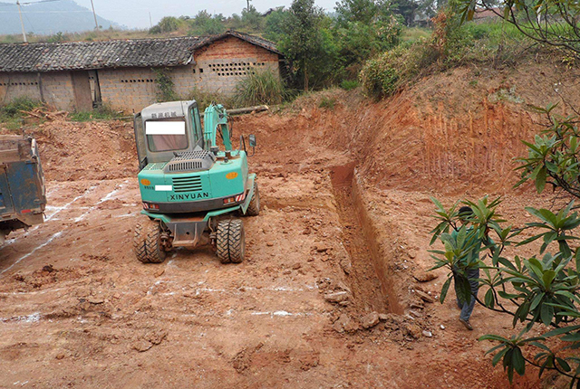 农村有土地流转，其实宅基地也能流转，有3风险